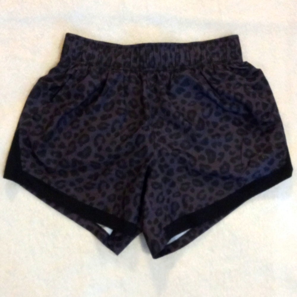 Women’s Athletic Works Shorts – Size S (4–6), Lightweight, Great Shape